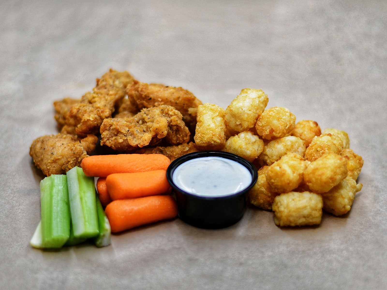 Boneless Wings Combo (5pc) Supreme Wings